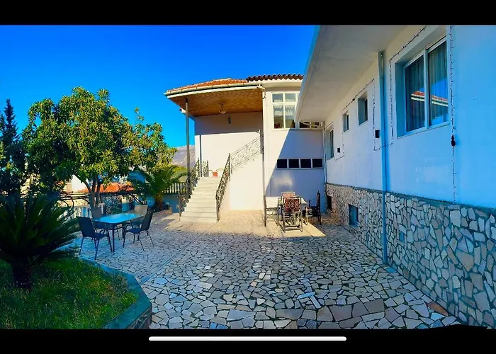 Daire Braho Gjirokastër