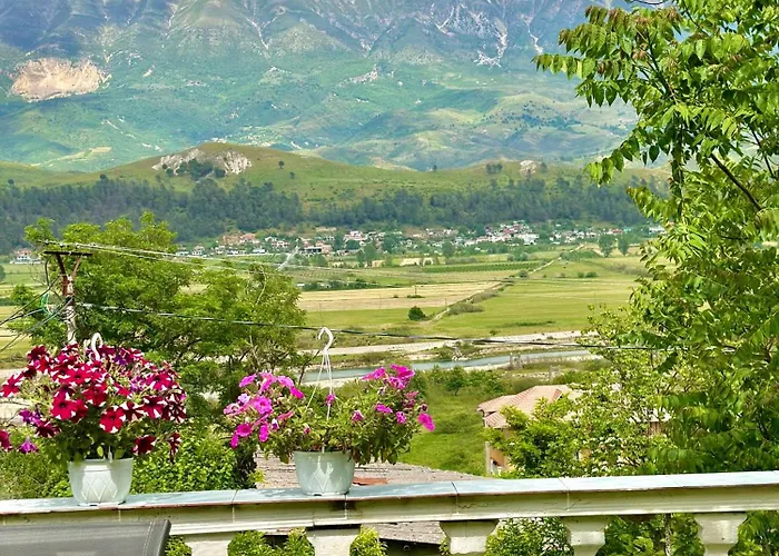 Braho Appartamento Gjirokastër