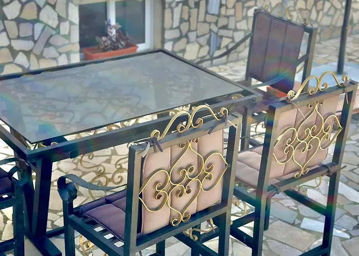 Braho * Gjirokastër